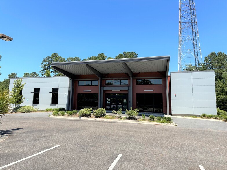 More Photos Of 422 Drive In Ln, Moncks Corner Medical For Lease