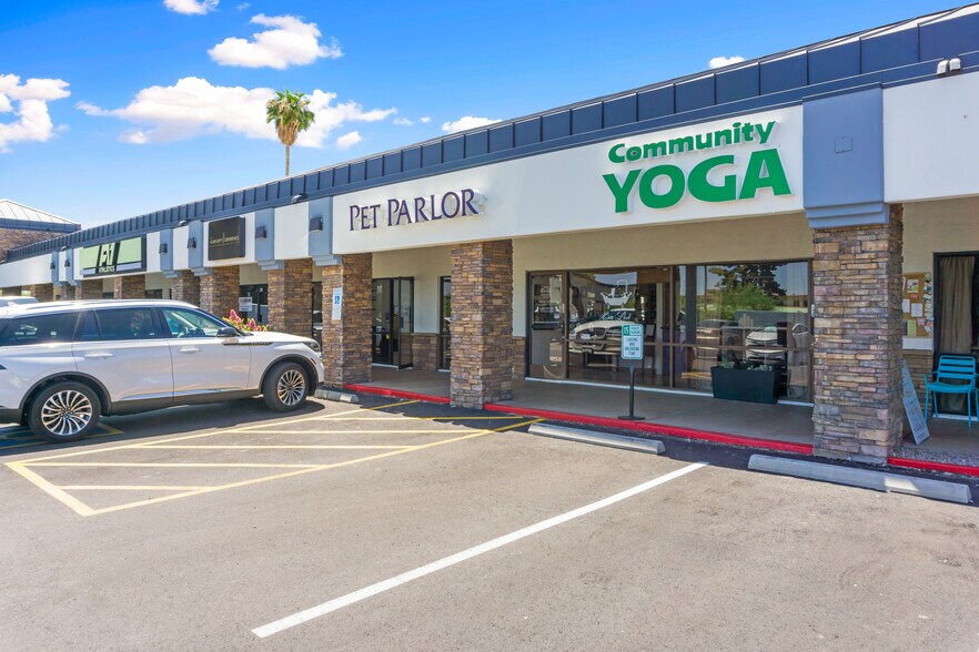 More Photos Of 3375 E Shea Blvd, Phoenix Unknown For Lease