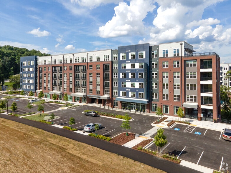 More Photos Of 2001 W Cold Spring Ln, Baltimore Multifamily For Sale