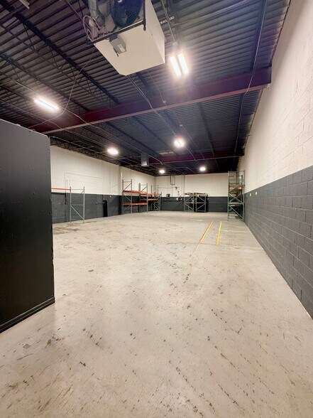 More Photos Of 4725-4745 Lipan St, Denver Warehouse For Lease