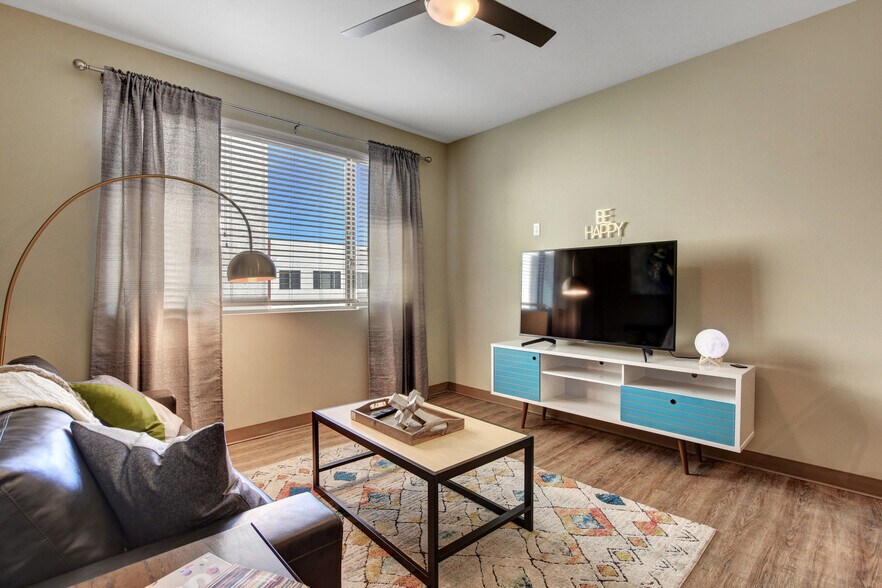 More Photos Of 1055 E Tropicana Ave, Las Vegas Apartments For Lease