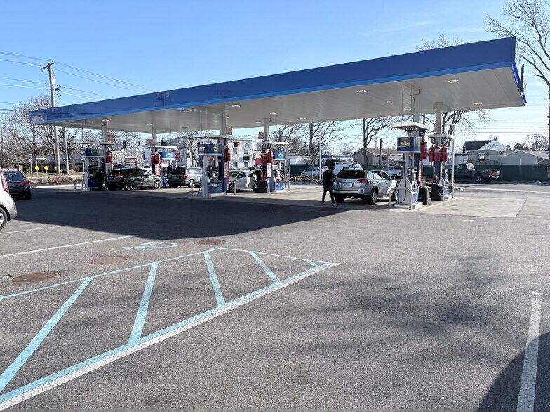 More Photos Of 616 Broadway, Amityville Service Station For Sale