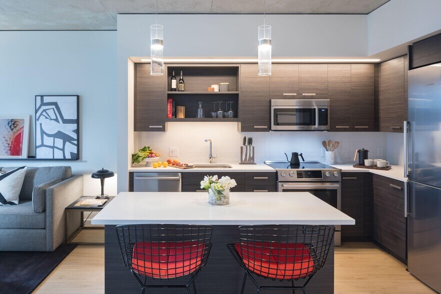 More Photos Of 1430 2nd Ave, Seattle Apartments For Lease