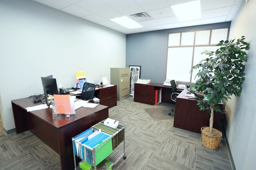 More Photos Of 2875 St Rose Pky, Henderson Medical For Lease