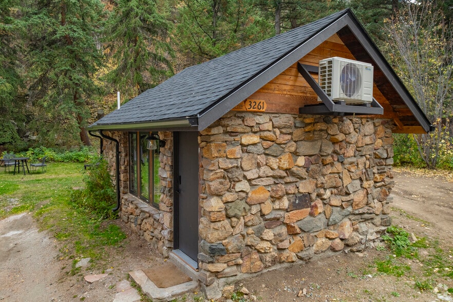 More Photos Of 3303 Chicago Creek Rd, Idaho Springs Hotel For Sale