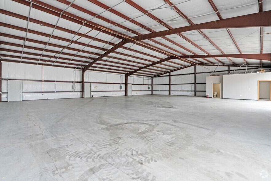 More Photos Of 19005 FM 529, Cypress Unknown For Lease