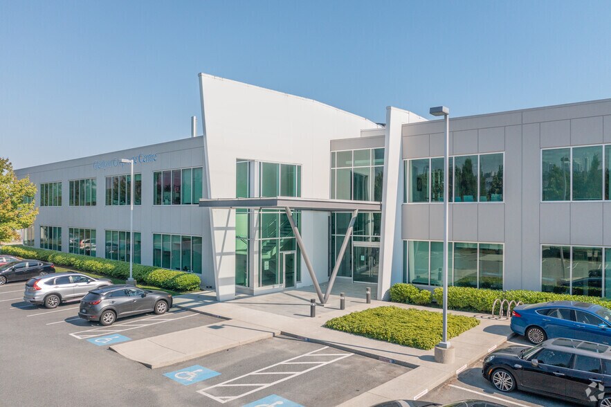 More Photos Of 4300 N Fraser Way, Burnaby Office For Sale