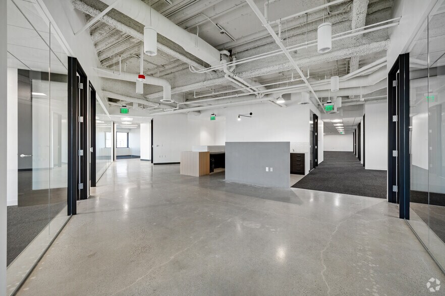 More Photos Of 401 Wilshire Blvd, Santa Monica Coworking Space