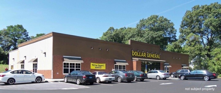 Primary Photo Of 658 Main st, Monroe Freestanding For Sale