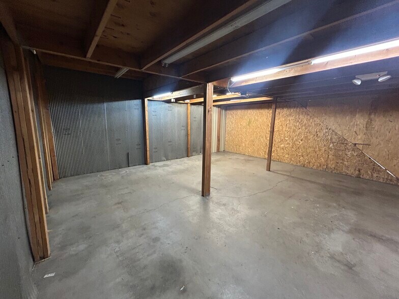 More Photos Of 201 Murray St, Niwot Warehouse For Lease