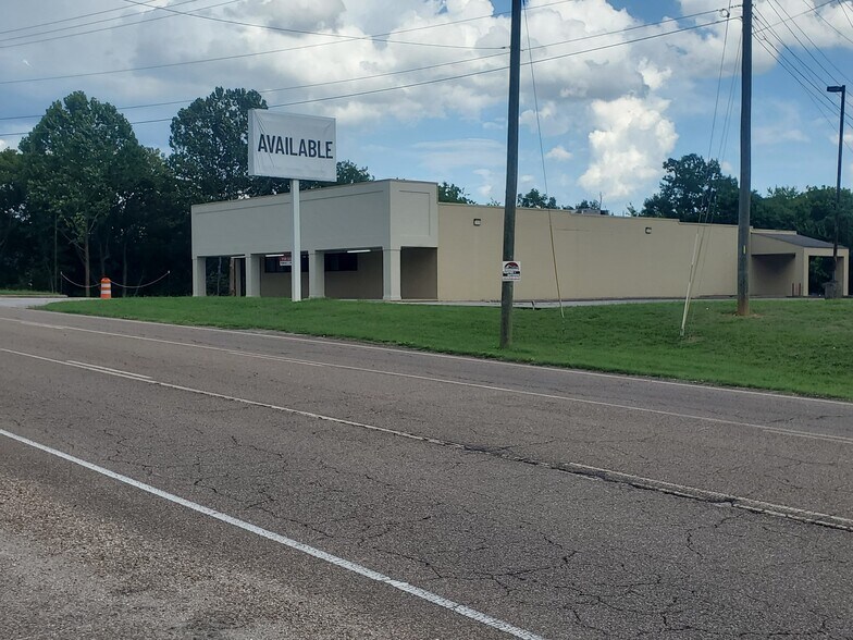 More Photos Of 10188 Dayton Pike, Soddy Daisy Light Manufacturing For Lease