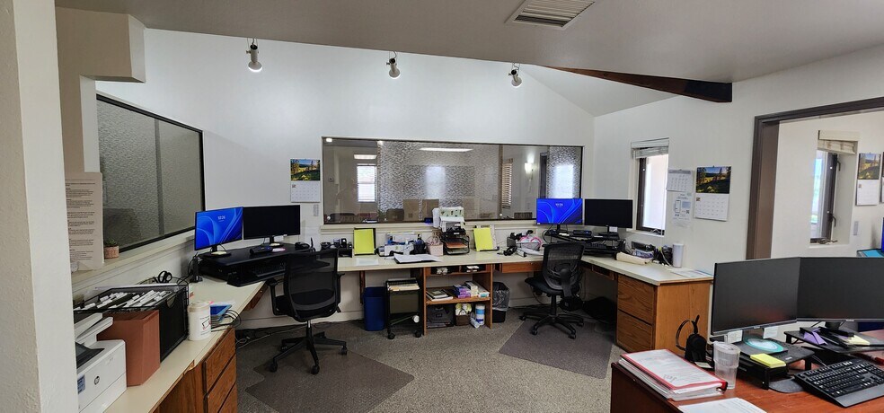 More Photos Of 919 12th Pl, Prescott Medical For Sale