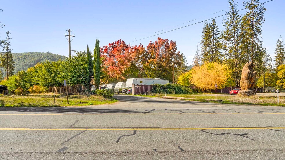 19101950 Main St, Weaverville, CA 96093 Manufactured Housing Mobile