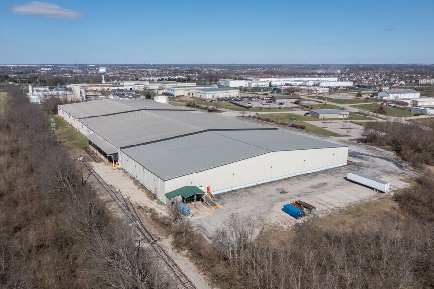 More Photos Of 108 Summer Ct, Georgetown Warehouse For Sale