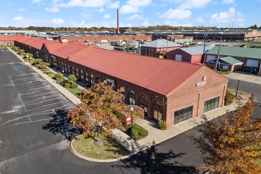 More Photos Of 153-381 Quartermaster Station, Jeffersonville Unknown For Lease