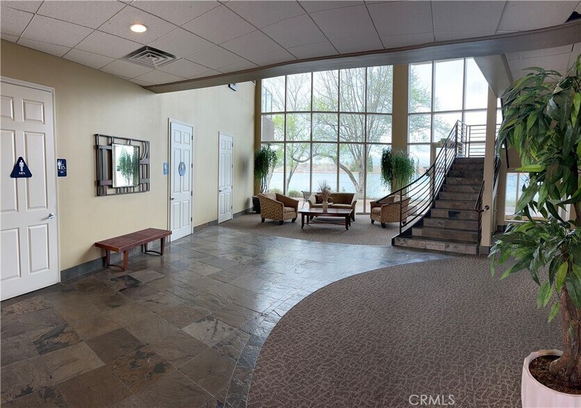 More Photos Of 2580 Sierra Sunrise Ter, Chico Office For Lease