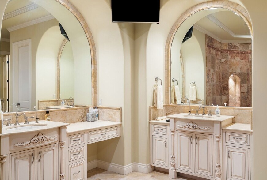 More Photos Of Mustang Creek Ranch, Dripping Springs Land For Sale