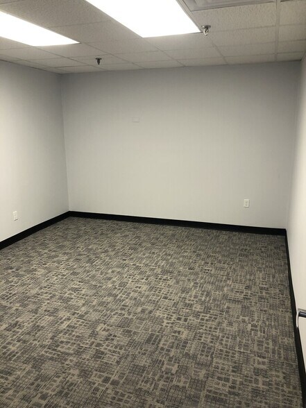 More Photos Of 192 E Bay St, Charleston Office Residential For Lease