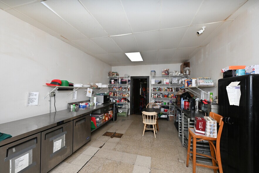 More Photos Of 3908 Denison Ave, Cleveland General Retail For Sale