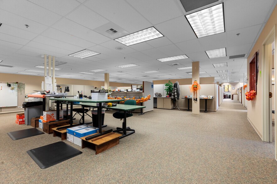 More Photos Of 555 Corporate Dr, Kalispell Medical For Lease
