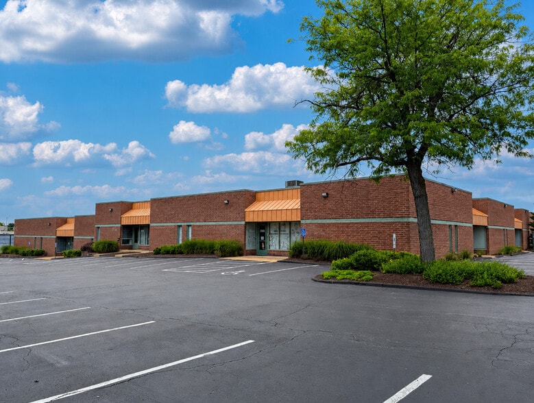 Primary Photo Of 2560-2576 Metro Blvd, Maryland Heights Flex For Sale