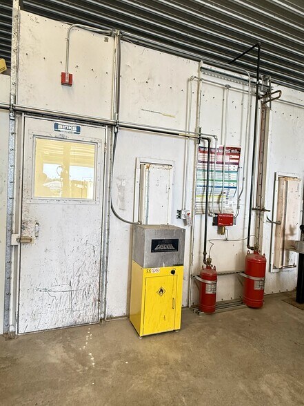 More Photos Of 100 Star Connection Dr, Wright City Warehouse For Sale