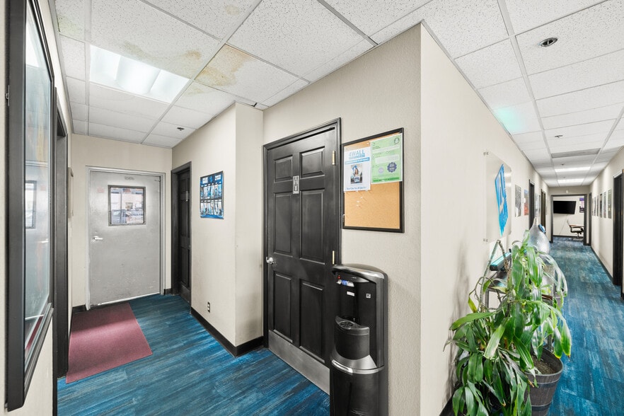 More Photos Of 4081 Seaport Blvd, West Sacramento Warehouse For Lease