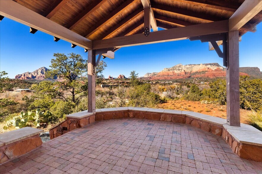 More Photos Of 35 Gassaway Place Pl, Sedona Specialty For Sale