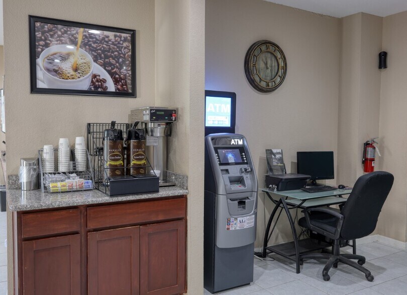 More Photos Of 2209 Highway 290 E, Brenham Hotel For Sale