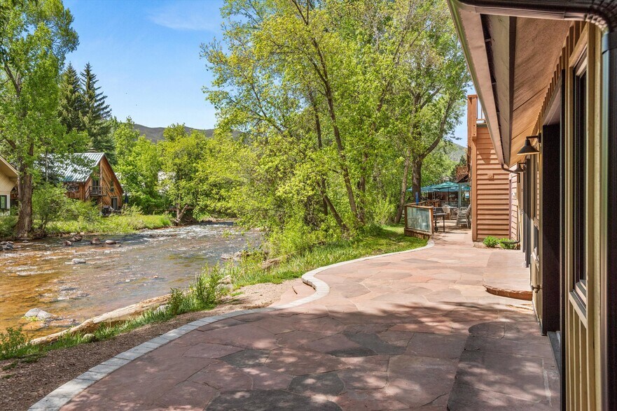 More Photos Of 189 Basalt Center Cir, Basalt Office For Sale