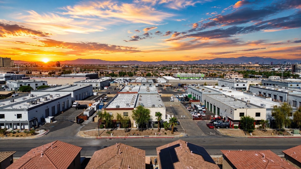 More Photos Of 759 Middlegate Rd, Henderson Warehouse For Lease