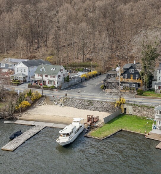 Primary Photo Of 649 Jersey Ave, Greenwood Lake Apartments For Sale