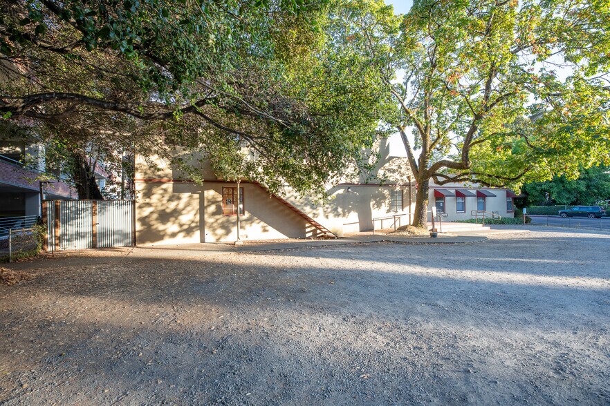 More Photos Of 534 B St, Santa Rosa Medical For Sale