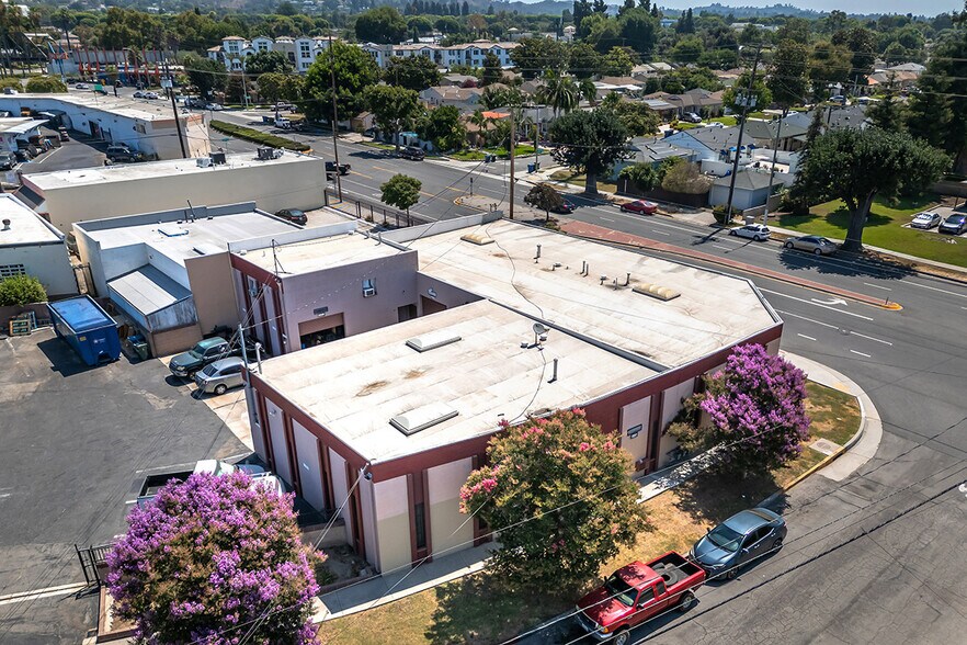 More Photos Of 12561-12563 Persing Dr, Whittier Showroom For Sale