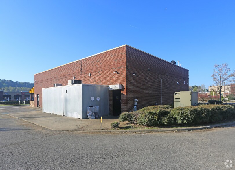 More Photos Of 230 State Farm Pky, Birmingham Restaurant For Lease