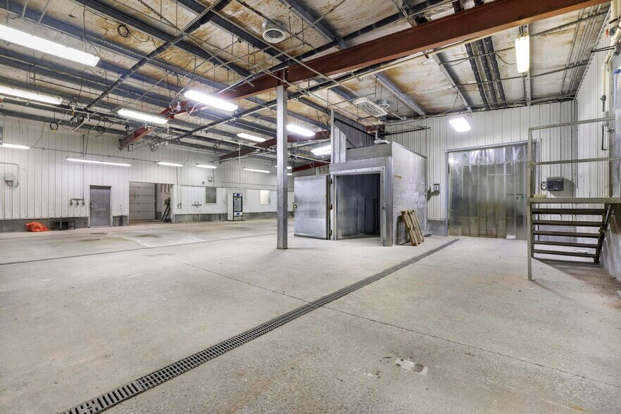 More Photos Of 4074 N 2000 E, Filer Warehouse For Sale