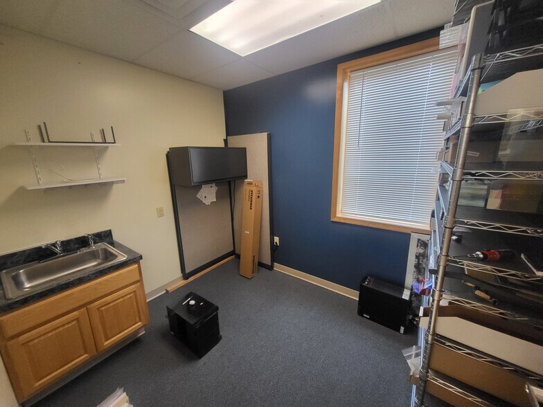 More Photos Of 201 Sunset Blvd E, Chambersburg Warehouse For Sale