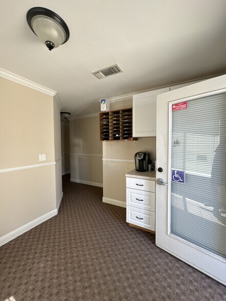 More Photos Of 4130-4136 Grass Valley Hwy, Auburn Office Residential For Sale