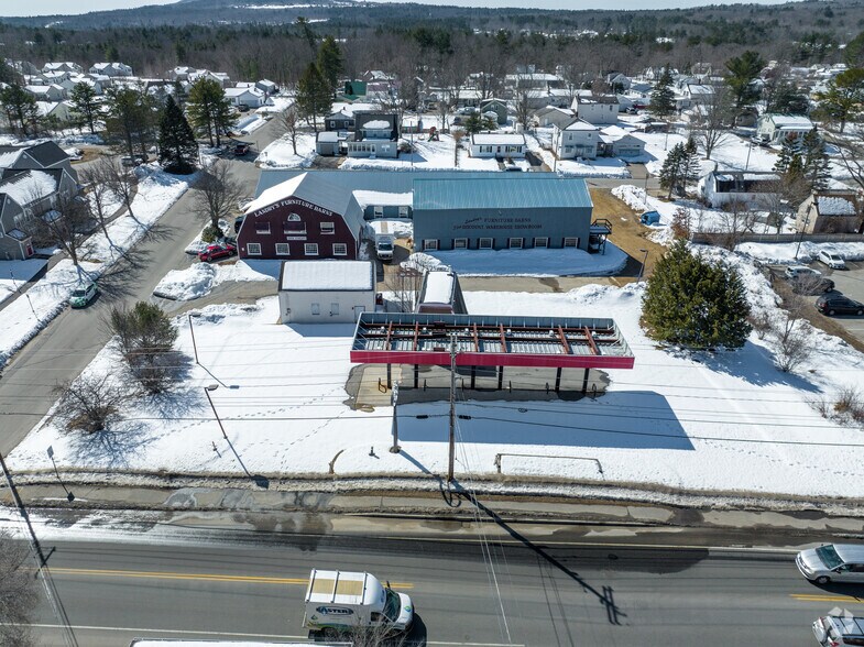 More Photos Of 1115 Main St, Sanford Service Station For Sale