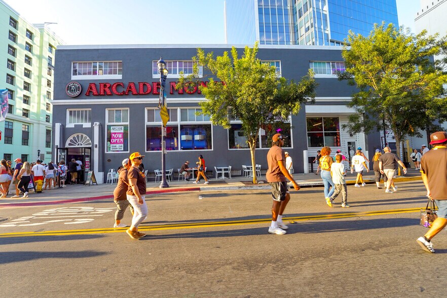 More Photos Of 704 J St, San Diego General Retail For Sale