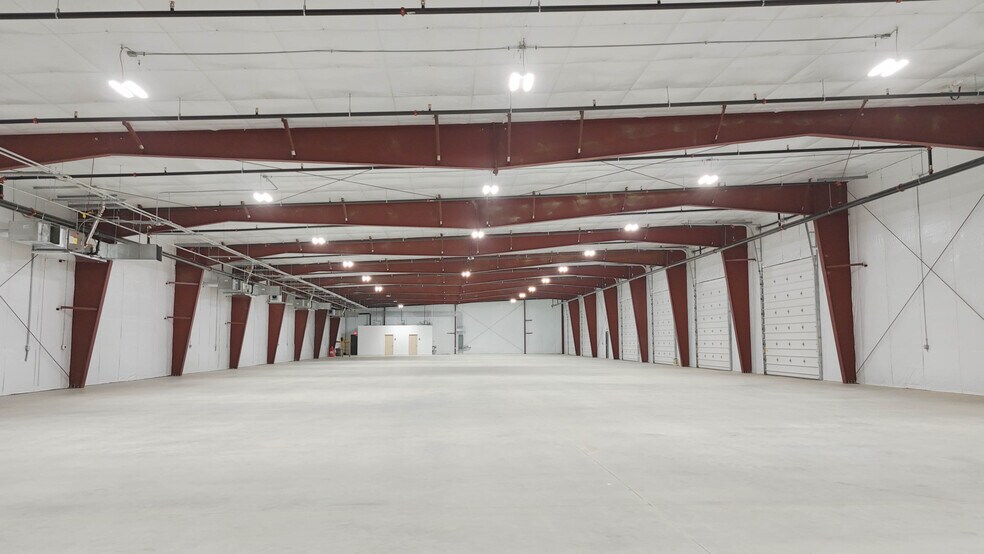 More Photos Of 111 Seaford Rd, Seaford Warehouse For Lease