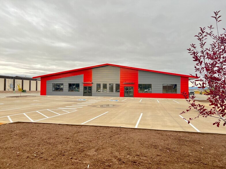 More Photos Of 2000 S 15th St, Laramie Industrial For Sale