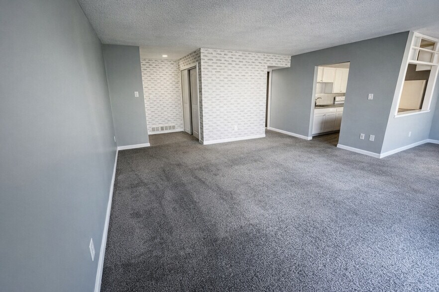 More Photos Of 522 Wilson Bridge Dr, Oxon Hill Apartments For Sale