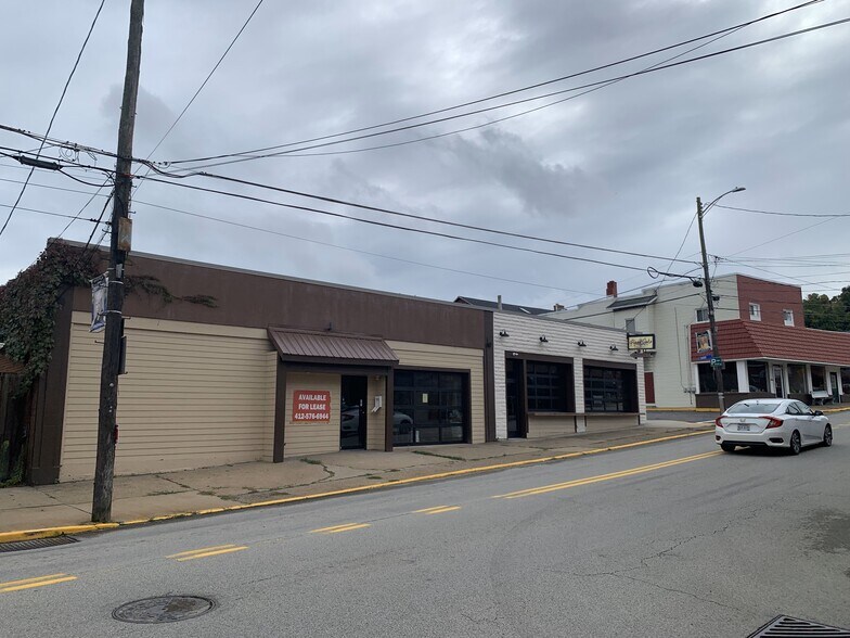 Primary Photo Of 3540 Washington Ave, Finleyville General Retail For Lease