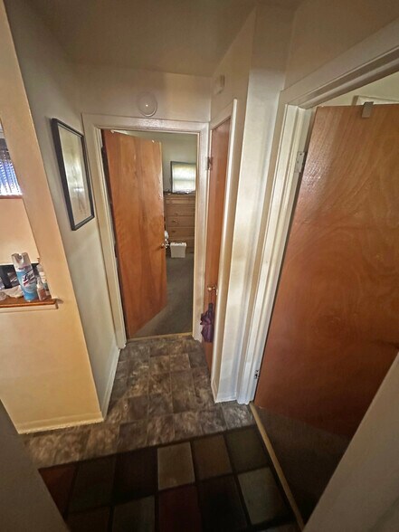 More Photos Of 2106 135th Pl, Blue Island Apartments For Sale