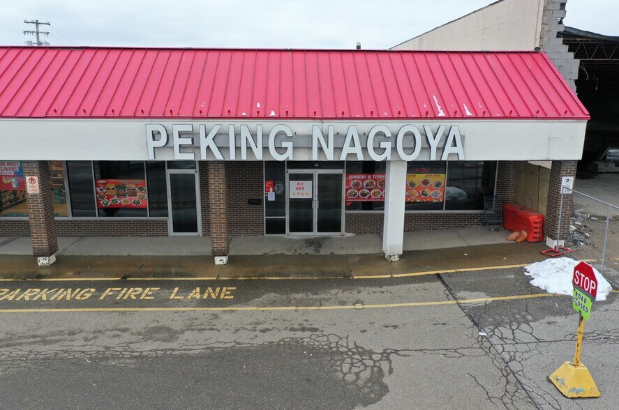 More Photos Of 539 Valley Dr, Oceana Storefront For Lease