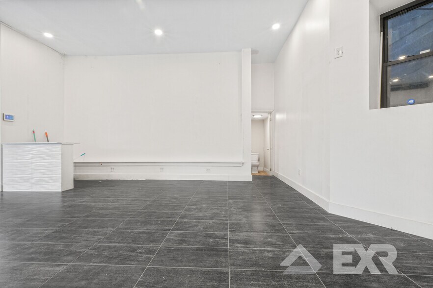 More Photos Of 148 Bruckner Blvd, Bronx Apartments For Lease