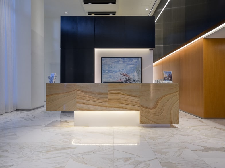 More Photos Of 1800 N Lynn St, Arlington Apartments For Lease