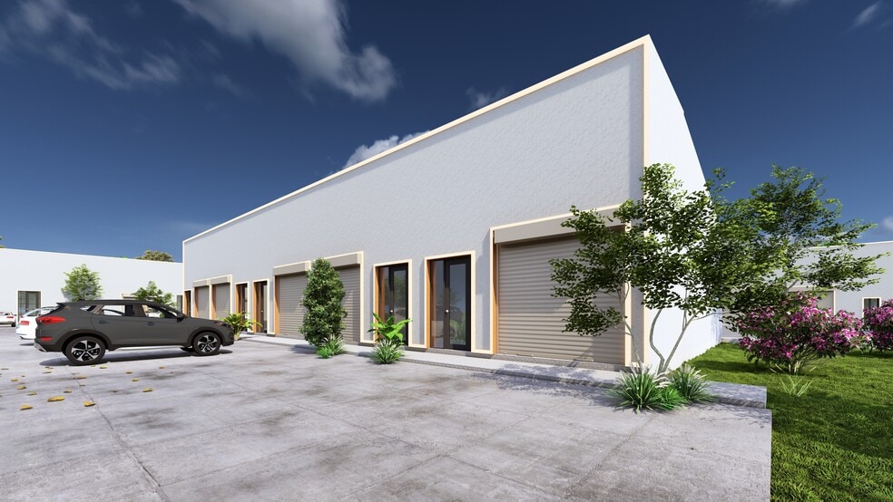 More Photos Of 16220 W Bellfort St, Sugar Land Warehouse For Lease