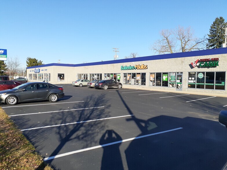 More Photos Of 702 N Mission St, Mount Pleasant Unknown For Lease